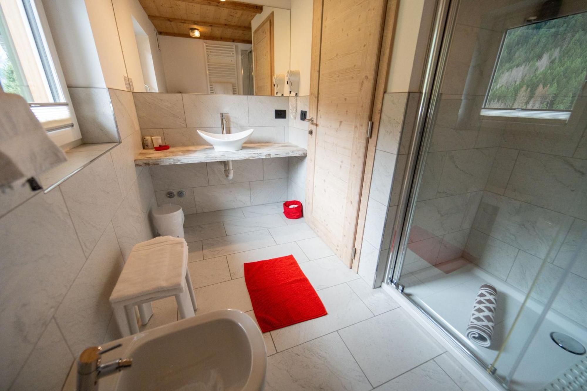 فيغو دي فاسا B&B Bucaneve الغرفة الصورة